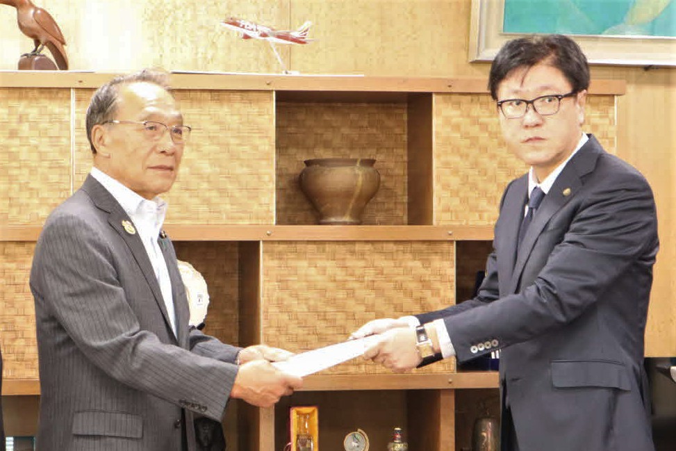 令和８年議長勧告の写真